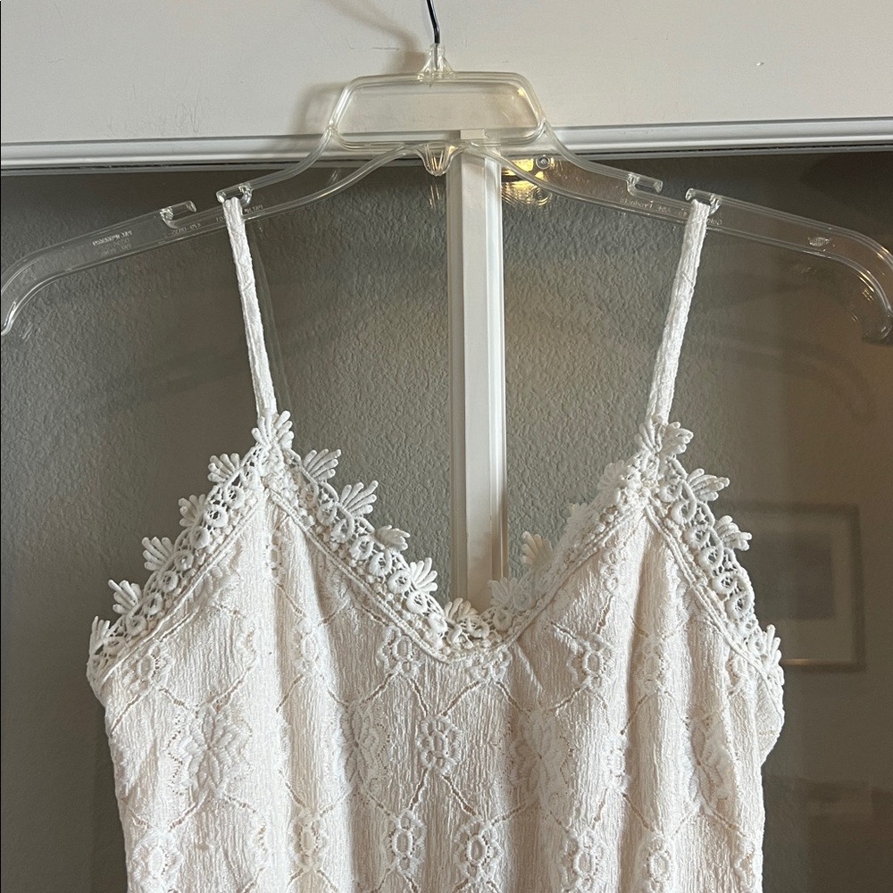 SHEIN White and Sage Green Lace Trim Romper - Picture 4 of 12